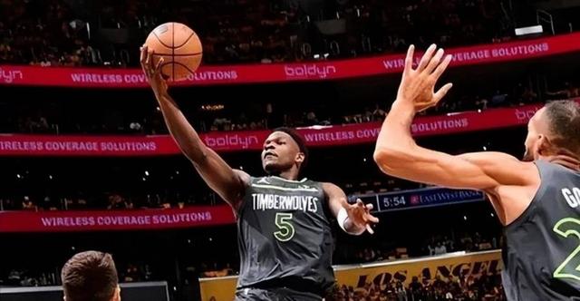 开云体育 体育博彩-全明星赛关键时刻再迎强敌，明尼苏达森林狼绝杀压哨，主帅态度：信心回归，资深球员宣示担当的简单介绍