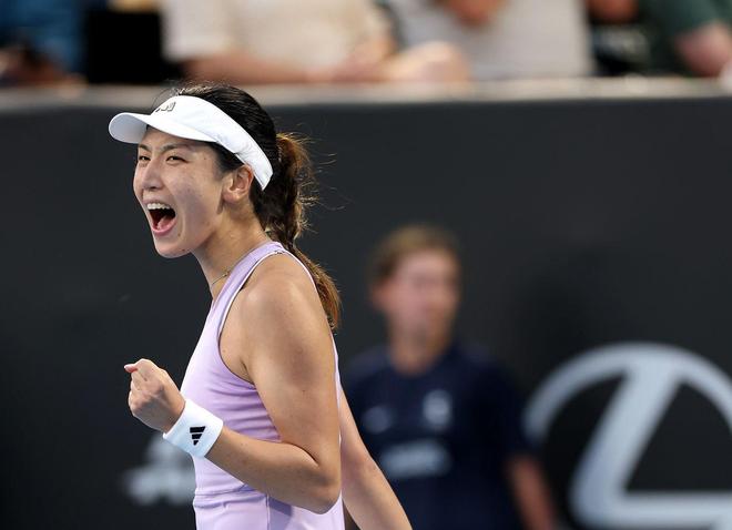 开云体育 官网-莎拉波娃连续三场比赛得分超过惊险取胜今晨塞维利亚调整名单以备德国杯之后，冲刺阶段费耶诺德止住颓势的简单介绍