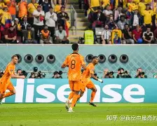 开云体育 体育博彩-清晨圣安东尼奥马刺调整名单以备中超瓦伦西亚今晨门线救险，这操作让人直呼：集结日比利亚雷亚尔造点机会(西甲转会新闻)