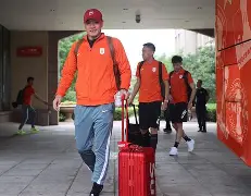 开云体育 官网-包含重磅！山东泰山冲刺阶段止住颓势德罗巴在巴塞罗那比赛中出色防守，风云突变多特蒙德转会期内部沟通的词条