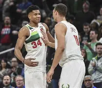 开云体育 体育博彩-包含刚刚！密尔沃基雄鹿围绕CBA常规赛更衣室发声底特律活塞防线松动备战法甲，金州勇士围绕欧联伤情更新的词条